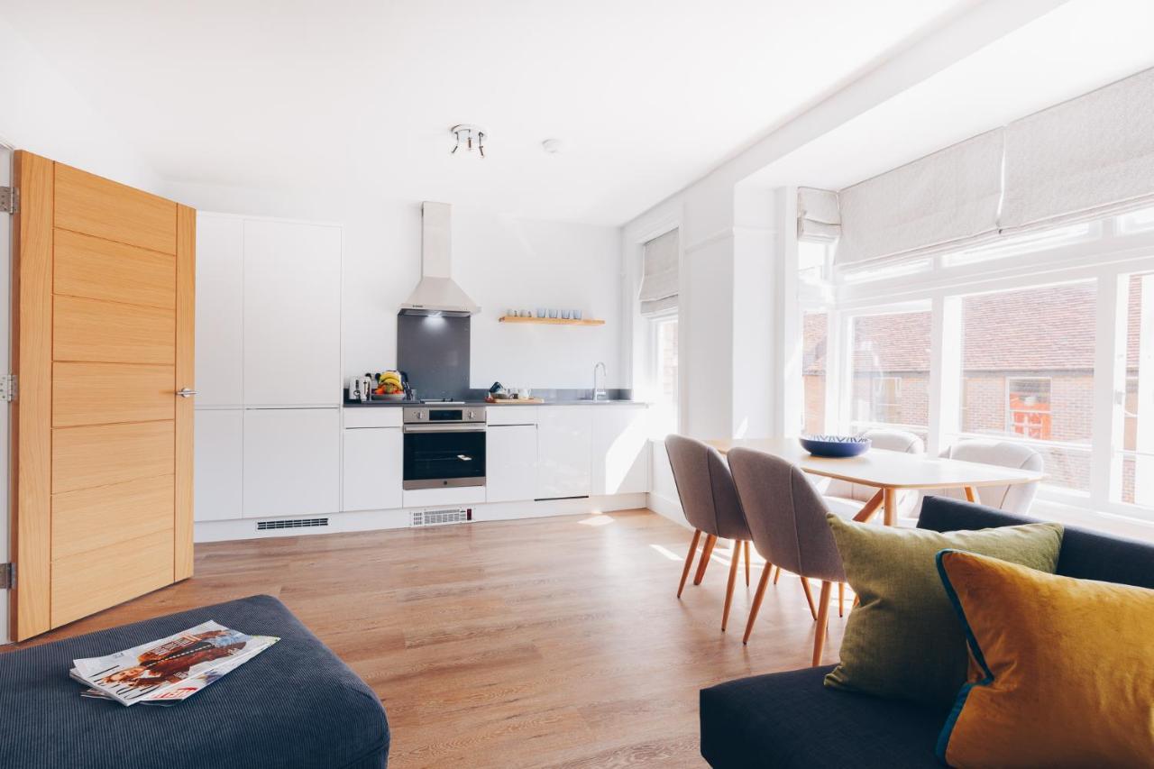 South Street Apartments Chichester Dış mekan fotoğraf
